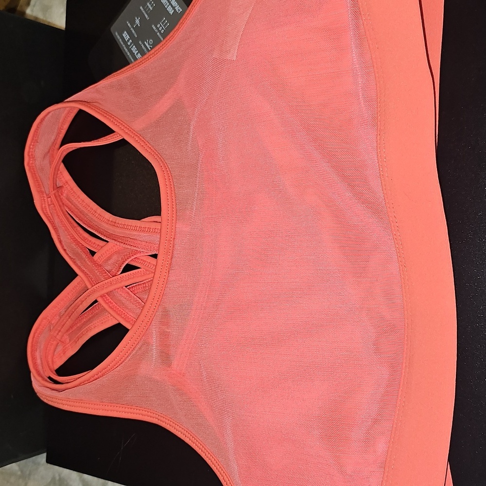 NWT Fabletics 2 piece coral outfit - Picture 5 of 11